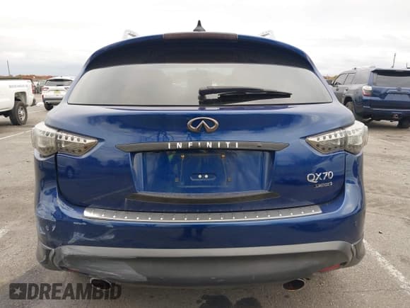 ✅ 2017 Infiniti QX70 • VIN: JN8CS1MW3HM416418 • Лот: 43592675. Опубликован ранее на IAAI с пробегом 130 945 миль. Бесплатный доступ к архиву аукционных продаж из США и подробный отчёт об истории автомобиля на DreamBid. Изображение 16.