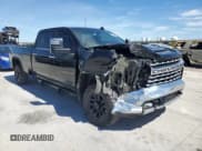 ✅ 2021 Chevrolet Silverado 2500HD LTZ • VIN: 1GC4YPEY9MF295815 • Lot: 46614955. Listed on Copart with 51,586 mi. Free auction sales archive from the USA and detailed vehicle history report at DreamBid. Image 4.