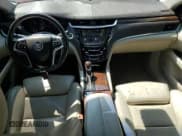 ✅ 2013 Cadillac XTS Luxury • VIN: 2G61R5S36D9241185 • Lot: 63567255. Wystawiony na Copart z przebiegiem 111 371 mil. Bezpłatny archiwum sprzedaży aukcyjnych z USA i szczegółowy raport historii pojazdu na DreamBid. Zdjęcie 8.