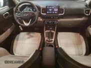 ✅ 2025 Hyundai Venue SEL • VIN: KMHRC8A36SU358247 • Lot: 43456575. Listed on Copart with 3,642 mi. Free auction sales archive from the USA and detailed vehicle history report at DreamBid. Image 8.