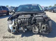 ✅ 2018 Hyundai Elantra Value Edition • VIN: 5NPD84LF1JH336536 • Лот: 71736635. Опубликован ранее на Copart с пробегом 81 501 миль. Бесплатный доступ к архиву аукционных продаж из США и подробный отчёт об истории автомобиля на DreamBid. Изображение 5.