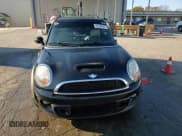 ✅ 2012 MINI Clubman S • VIN: WMWZG3C50CTY38041 • Lot: 91230425. Wystawiony na Copart z przebiegiem 127 859 mil. Bezpłatny archiwum sprzedaży aukcyjnych z USA i szczegółowy raport historii pojazdu na DreamBid. Zdjęcie 14.