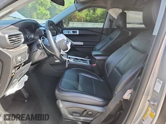 2022 Ford Explorer Limited with VIN 1FMSK7FH4NGA95245, listed as a Copart auction lot 85763455 with 57,267 mi miles and Non repairable. Bid and sale history available at DreamBid. Image 7.