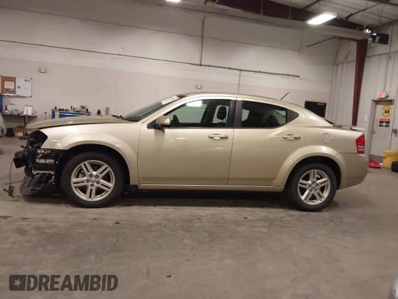 2010 Dodge Avenger R/T with VIN 1B3CC5FB0AN115214, listed as a IAAI auction lot 43450418 with 88,830 mi miles and . Bid and sale history available at DreamBid. Image 15.