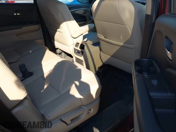 ✅ 2019 Honda Pilot EX-L • VIN: 5FNYF6H59KB036858 • Лот: 43212317. Опубликован ранее на IAAI с пробегом 54 365 миль. Бесплатный доступ к архиву аукционных продаж из США и подробный отчёт об истории автомобиля на DreamBid. Изображение 8.