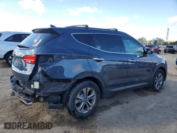 ✅ 2015 Hyundai Santa Fe • VIN: 5XYZU3LBXFG264162 • Lot: 89681285. Listed on Copart with 96,828 mi. Free auction sales archive from the USA and detailed vehicle history report at DreamBid. Image 3.