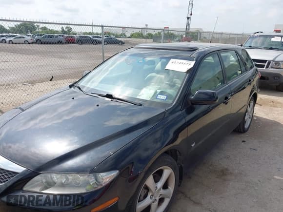 ✅ 2004 Mazda 6 s • VIN: 1YVHP82D145N58410 • Лот: 42745575. Опубликован ранее на IAAI с пробегом 54 753 миль. Бесплатный доступ к архиву аукционных продаж из США и подробный отчёт об истории автомобиля на DreamBid. Изображение 6.