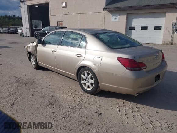 ✅ 2008 Toyota Avalon Limited • VIN: 4T1BK36BX8U316020 • Лот: 38790689. Опубликован ранее на IAAI с пробегом 198 017 миль. Бесплатный доступ к архиву аукционных продаж из США и подробный отчёт об истории автомобиля на DreamBid. Изображение 3.