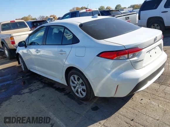 ✅ 2021 Toyota Corolla LE • VIN: JTDEPMAE2MJ173800 • Lot: 43630041. Listed on IAAI with 119,099 mi. Free auction sales archive from the USA and detailed vehicle history report at DreamBid. Image 3.