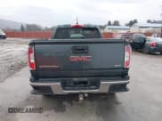 ✅ 2015 GMC Canyon 4WD SLT • VIN: 1GTH6CE32F1122562 • Lot: 41677125. Wystawiony na IAAI z przebiegiem 124 863 mil. Bezpłatny archiwum sprzedaży aukcyjnych z USA i szczegółowy raport historii pojazdu na DreamBid. Zdjęcie 16.