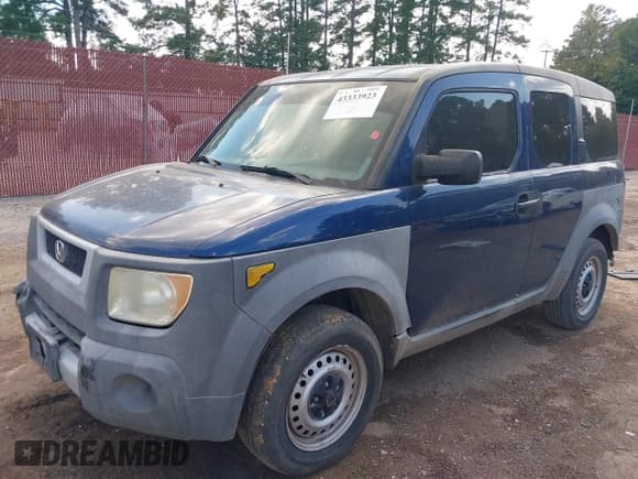 ✅ 2003 Honda Element DX • VIN: 5J6YH282X3L021500 • Лот: 43333923. Опубликован ранее на IAAI с пробегом 272 573 миль. Бесплатный доступ к архиву аукционных продаж из США и подробный отчёт об истории автомобиля на DreamBid. Изображение 2.