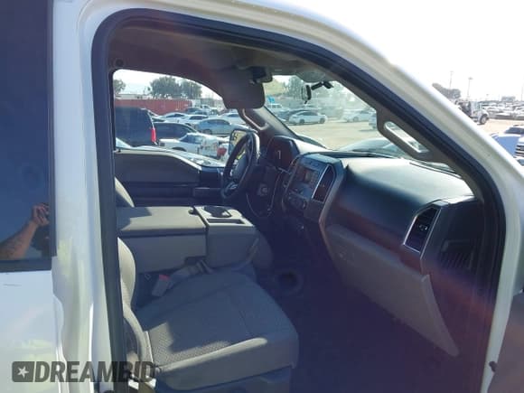 ✅ 2015 Ford F-150 XLT • VIN: 1FTEW1CP6FKD81286 • Lot: 43779210. Listed on IAAI with 229,231 mi. Free auction sales archive from the USA and detailed vehicle history report at DreamBid. Image 5.