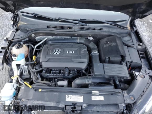 ✅ 2015 Volkswagen Jetta GLI SEL • VIN: 3VW5T7AJ3FM230650 • Lot: 60147505. Wystawiony na Copart z przebiegiem 136 786 mil. Bezpłatny archiwum sprzedaży aukcyjnych z USA i szczegółowy raport historii pojazdu na DreamBid. Zdjęcie 11.