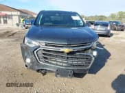 ✅ 2018 Chevrolet Traverse LT Cloth • VIN: 1GNEVGKW9JJ226820 • Lot: 43420297. Wystawiony na IAAI z przebiegiem 104 693 mil. Bezpłatny archiwum sprzedaży aukcyjnych z USA i szczegółowy raport historii pojazdu na DreamBid. Zdjęcie 6.
