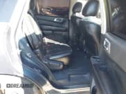 ✅ 2014 Nissan Pathfinder S • VIN: 5N1AR2MN9EC629592 • Lot: 43647291. Wystawiony na IAAI z przebiegiem 120 698 mil. Bezpłatny archiwum sprzedaży aukcyjnych z USA i szczegółowy raport historii pojazdu na DreamBid. Zdjęcie 8.