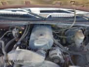 ✅ 2002 Chevrolet Silverado 1500 LT • VIN: 2GCEK19T921360703 • Lot: 42169431. Listed on IAAI with 272,403 mi. Free auction sales archive from the USA and detailed vehicle history report at DreamBid. Image 10.