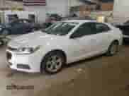 2015 Chevrolet Malibu LS z VIN 1G11A5SL0FF281253, wystawiony jako Copart lot #51144805 z przebiegiem 135 831 mil mil oraz Nie do naprawy • Non repairable. Historia ofert i sprzedaży dostępna na DreamBid. Obrazek 1.