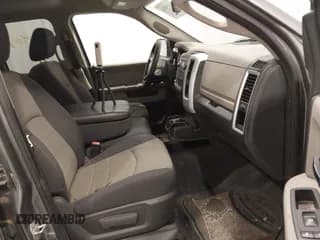 ✅ 2009 Dodge 1500 TRX • VIN: 1D3HV18PX9S784319 • Lot: 42004018. Wystawiony na IAAI z przebiegiem 158 797 mil. Bezpłatny archiwum sprzedaży aukcyjnych z USA i szczegółowy raport historii pojazdu na DreamBid. Zdjęcie 5.