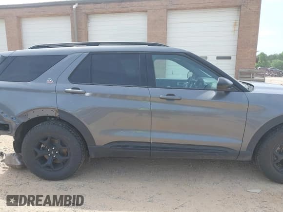 ✅ 2024 Ford Explorer Timberline • VIN: 1FMSK8JH8RGA71792 • Lot: 42166253. Wystawiony na IAAI z przebiegiem Nie podano. Bezpłatny archiwum sprzedaży aukcyjnych z USA i szczegółowy raport historii pojazdu na DreamBid. Zdjęcie 13.