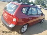 ✅ 2008 Kia Rondo LX • VIN: KNAFG526587128819 • Lot: 66608355. Listed on Copart with 88,483 mi. Free auction sales archive from the USA and detailed vehicle history report at DreamBid. Image 3.