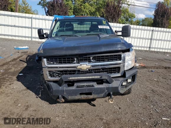 ✅ 2009 Chevrolet Silverado 2500HD LT • VIN: 1GCHK59K19E163707 • Лот: 81687205. Опубликован ранее на Copart с пробегом 126 410 миль. Бесплатный доступ к архиву аукционных продаж из США и подробный отчёт об истории автомобиля на DreamBid. Изображение 5.