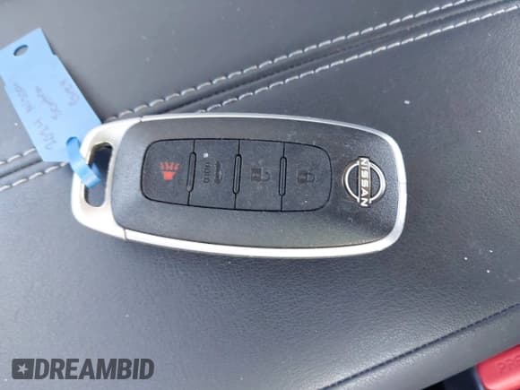 ✅ 2024 Nissan Sentra S • VIN: 3N1AB8BV7RY362905 • Lot: 43534450. Listed on IAAI with 4,005 mi. Free auction sales archive from the USA and detailed vehicle history report at DreamBid. Image 11.