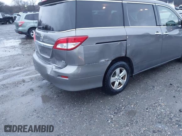 ✅ 2016 Nissan Quest SV • VIN: JN8AE2KP9G9156656 • Lot: 43796577. Listed on IAAI with 129,377 mi. Free auction sales archive from the USA and detailed vehicle history report at DreamBid. Image 6.