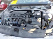 ✅ 2025 Hyundai Elantra SEL Sport • VIN: KMHLM4DG6SU933179 • Lot: 43275340. Wystawiony na IAAI z przebiegiem 44 mil. Bezpłatny archiwum sprzedaży aukcyjnych z USA i szczegółowy raport historii pojazdu na DreamBid. Zdjęcie 10.