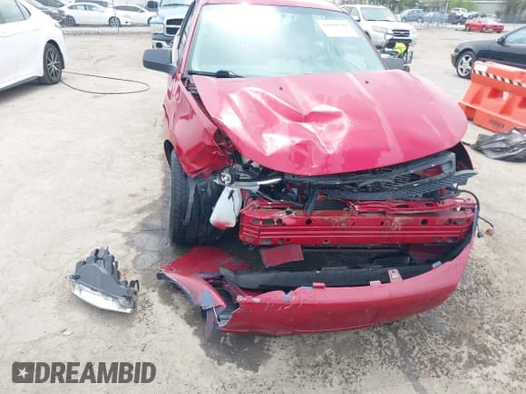 ✅ 2011 Ford Focus SE • VIN: 1FAHP3FN6BW133127 • Лот: 42009740. Опубликован ранее на IAAI с пробегом 75 088 миль. Бесплатный доступ к архиву аукционных продаж из США и подробный отчёт об истории автомобиля на DreamBid. Изображение 6.