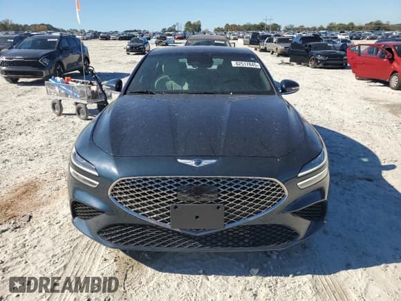 ✅ 2023 Genesis G70 2.0T • VIN: KMTG34TA6PU132654 • Lot: 82517845. Wystawiony na Copart z przebiegiem 37 149 mil. Bezpłatny archiwum sprzedaży aukcyjnych z USA i szczegółowy raport historii pojazdu na DreamBid. Zdjęcie 5.