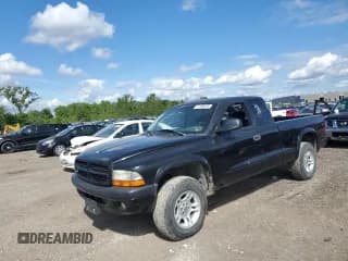 ✅ 2002 Dodge Dakota Sport • VIN: 1B7GG32N92S722028 • Lot: 57106225. Wystawiony na Copart z przebiegiem 263 120 mil. Bezpłatny archiwum sprzedaży aukcyjnych z USA i szczegółowy raport historii pojazdu na DreamBid. Zdjęcie 1.