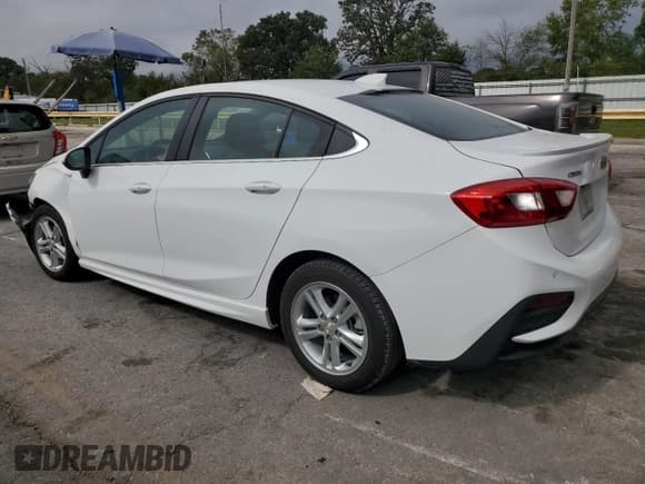 ✅ 2017 Chevrolet Cruze LT • VIN: 1G1BE5SM6H7206006 • Lot: 85361225. Listed on Copart with 50,410 mi. Free auction sales archive from the USA and detailed vehicle history report at DreamBid. Image 2.