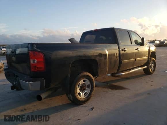 2007 Chevrolet Silverado 3500HD SRW LTZ с VIN 1GCHC33637F552594, выставлен на аукционе Copart как лот 85814244 с пробегом Не указан миль и Списание • Salvage title. История ставок и продаж доступна на DreamBid. Изображение 3.