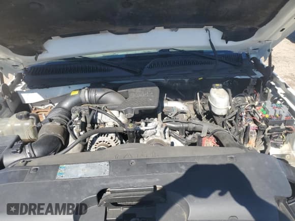 ✅ 2006 Chevrolet Silverado 2500HD LT3 • VIN: 1GCHK23D36F221167 • Lot: 86684725. Wystawiony na Copart z przebiegiem 404 036 mil. Bezpłatny archiwum sprzedaży aukcyjnych z USA i szczegółowy raport historii pojazdu na DreamBid. Zdjęcie 11.