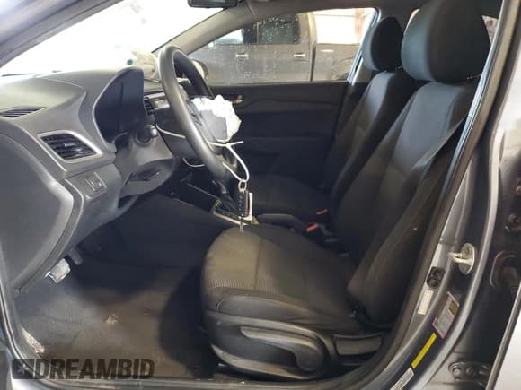 ✅ 2019 Hyundai Accent SE • VIN: 3KPC24A34KE077617 • Лот: 79315594. Опубликован ранее на Copart с пробегом 146 070 миль. Бесплатный доступ к архиву аукционных продаж из США и подробный отчёт об истории автомобиля на DreamBid. Изображение 7.