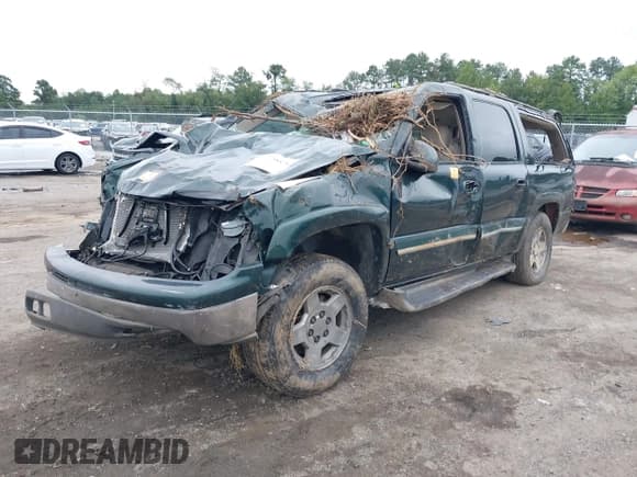 ✅ 2004 Chevrolet Suburban LS • VIN: 1GNFK16T24J204902 • Lot: 42958818. Listed on IAAI with Not provided. Free auction sales archive from the USA and detailed vehicle history report at DreamBid. Image 2.
