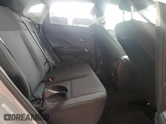 2024 Hyundai Kona SEL with VIN KM8HCCABXRU046464, listed as a Copart auction lot 77606374 with 3,594 mi miles and Non repairable. Bid and sale history available at DreamBid. Image 11.