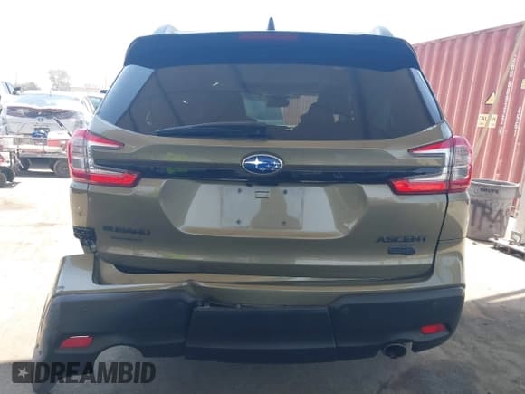 ✅ 2023 Subaru Ascent Onyx Limited • VIN: 4S4WMAKD3P3438522 • Lot: 42597083. Wystawiony na IAAI z przebiegiem 33 251 mil. Bezpłatny archiwum sprzedaży aukcyjnych z USA i szczegółowy raport historii pojazdu na DreamBid. Zdjęcie 17.