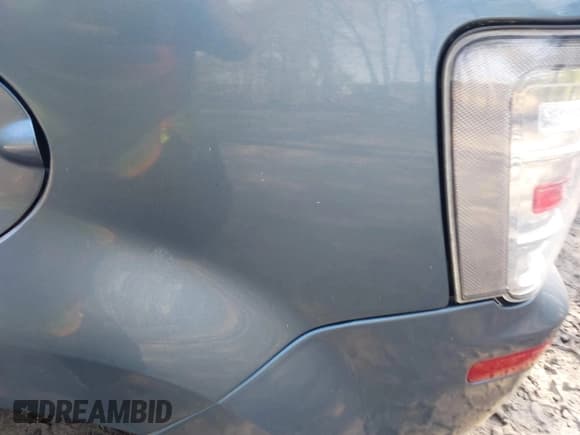 ✅ 2011 Mercury Mariner Premier • VIN: 4M2CN8HG7BKJ06994 • Lot: 42035494. Listed on IAAI with 145,401 mi. Free auction sales archive from the USA and detailed vehicle history report at DreamBid. Image 6.