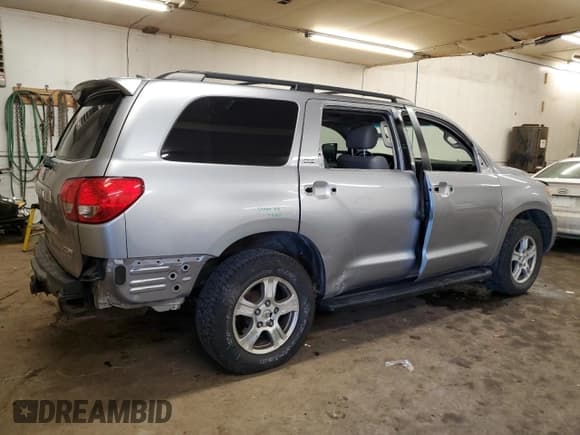 ✅ 2011 Toyota Sequoia SR5 • VIN: 5TDBY5G16BS048406 • Lot: 46434295. Wystawiony na Copart z przebiegiem 136 739 mil. Bezpłatny archiwum sprzedaży aukcyjnych z USA i szczegółowy raport historii pojazdu na DreamBid. Zdjęcie 3.