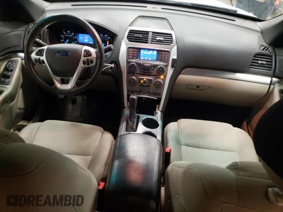 ✅ 2013 Ford Explorer • VIN: 1FM5K7B97DGC61025 • Lot: 43255695. Listed on Copart with 164,961 mi. Free auction sales archive from the USA and detailed vehicle history report at DreamBid. Image 8.