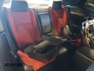 ✅ 2020 Dodge Challenger R/T Scat Pack • VIN: 2C3CDZFJ1LH230737 • Lot: 52984412. Wystawiony na Copart z przebiegiem Nie podano. Bezpłatny archiwum sprzedaży aukcyjnych z USA i szczegółowy raport historii pojazdu na DreamBid. Zdjęcie 6.