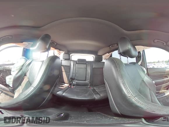 ✅ 2014 Jeep Grand Cherokee Altitude • VIN: 1C4RJFAG5EC496681 • Lot: 58782195. Wystawiony na Copart z przebiegiem 152 483 mil. Bezpłatny archiwum sprzedaży aukcyjnych z USA i szczegółowy raport historii pojazdu na DreamBid. Zdjęcie 15.