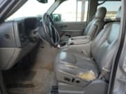 ✅ 2005 Chevrolet Suburban Z71 • VIN: 3GNFK16Z25G113295 • Лот: 47985685. Опубликован ранее на Copart с пробегом Не указан. Бесплатный доступ к архиву аукционных продаж из США и подробный отчёт об истории автомобиля на DreamBid. Изображение 7.