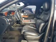 ✅ 2019 Lincoln Navigator Reserve • VIN: 5LMJJ2LT8KEL13878 • Лот: 94290655. Опубликован ранее на Copart с пробегом 165 024 миль. Бесплатный доступ к архиву аукционных продаж из США и подробный отчёт об истории автомобиля на DreamBid. Изображение 7.