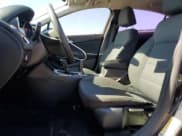 ✅ 2017 Chevrolet Cruze LS • VIN: 1G1BC5SM2H7262854 • Lot: 91597775. Wystawiony na Copart z przebiegiem 265 659 mil. Bezpłatny archiwum sprzedaży aukcyjnych z USA i szczegółowy raport historii pojazdu na DreamBid. Zdjęcie 7.