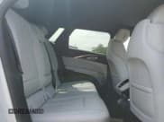 ✅ 2024 Cadillac LYRIQ Luxury • VIN: 1GYKPRRK3RZ133433 • Lot: 82111585. Wystawiony na Copart z przebiegiem 16 216 mil. Bezpłatny archiwum sprzedaży aukcyjnych z USA i szczegółowy raport historii pojazdu na DreamBid. Zdjęcie 11.