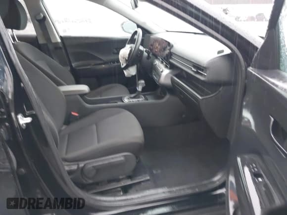 ✅ 2024 Hyundai Kona SEL • VIN: KM8HB3AB4RU073467 • Лот: 43333988. Опубликован ранее на IAAI с пробегом 23 780 миль. Бесплатный доступ к архиву аукционных продаж из США и подробный отчёт об истории автомобиля на DreamBid. Изображение 5.