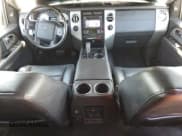 ✅ 2011 Ford Expedition Limited • VIN: 1FMJU2A54BEF20461 • Lot: 66376695. Wystawiony na Copart z przebiegiem 105 474 mil. Bezpłatny archiwum sprzedaży aukcyjnych z USA i szczegółowy raport historii pojazdu na DreamBid. Zdjęcie 8.