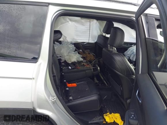 ✅ 2023 Jeep Grand Cherokee Laredo • VIN: 1C4RJHAG5P8829642 • Lot: 43522405. Wystawiony na IAAI z przebiegiem 26 012 mil. Bezpłatny archiwum sprzedaży aukcyjnych z USA i szczegółowy raport historii pojazdu na DreamBid. Zdjęcie 8.